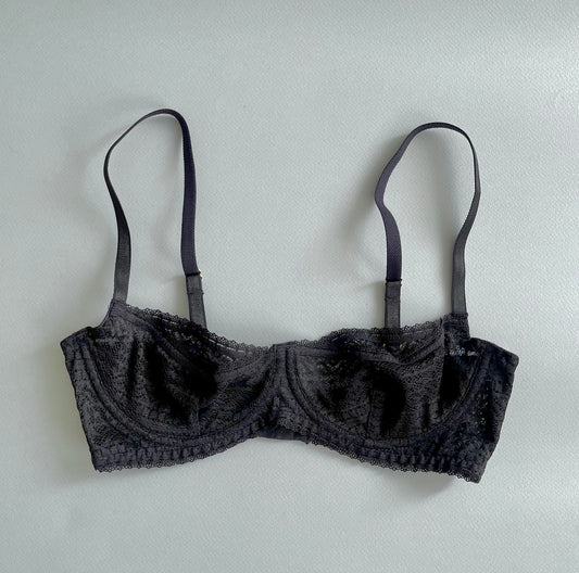 Light lace balconette bra